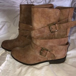 PERFECT fall boots!